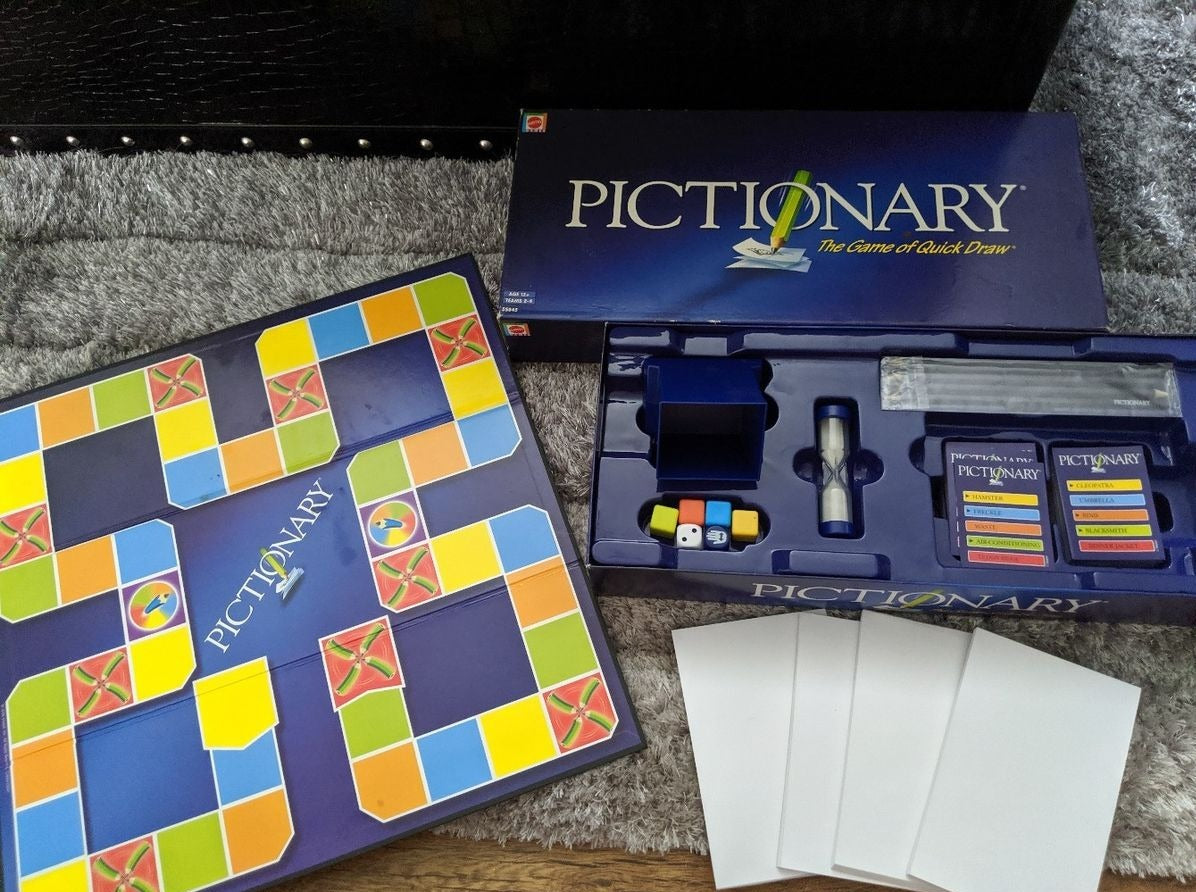 Pictionary the Fun Game of Quick Draw - 25E