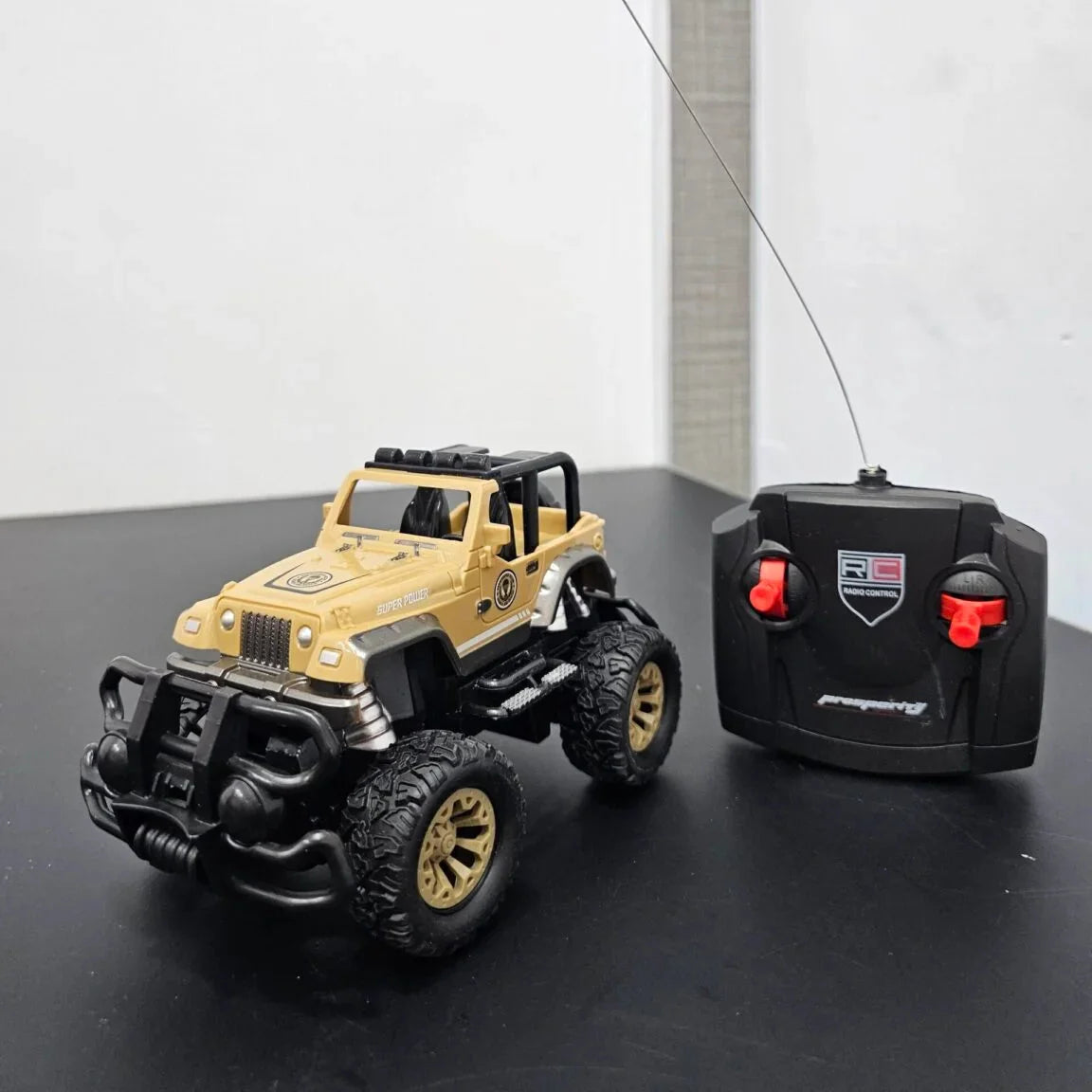 Military R.C. Car – Remote Control Series | Bacha Toys