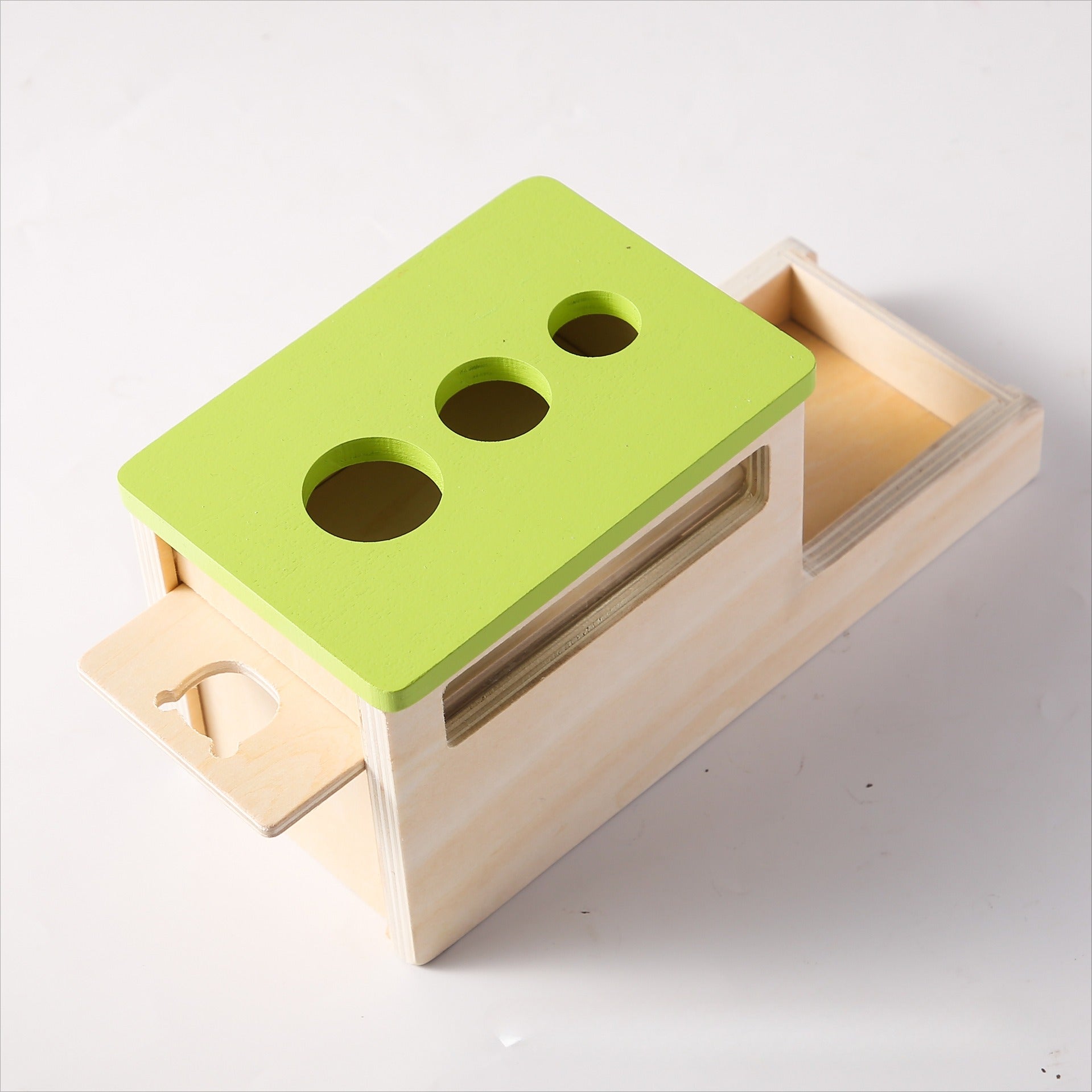Montessori Object Permanence Visual Tracking Box