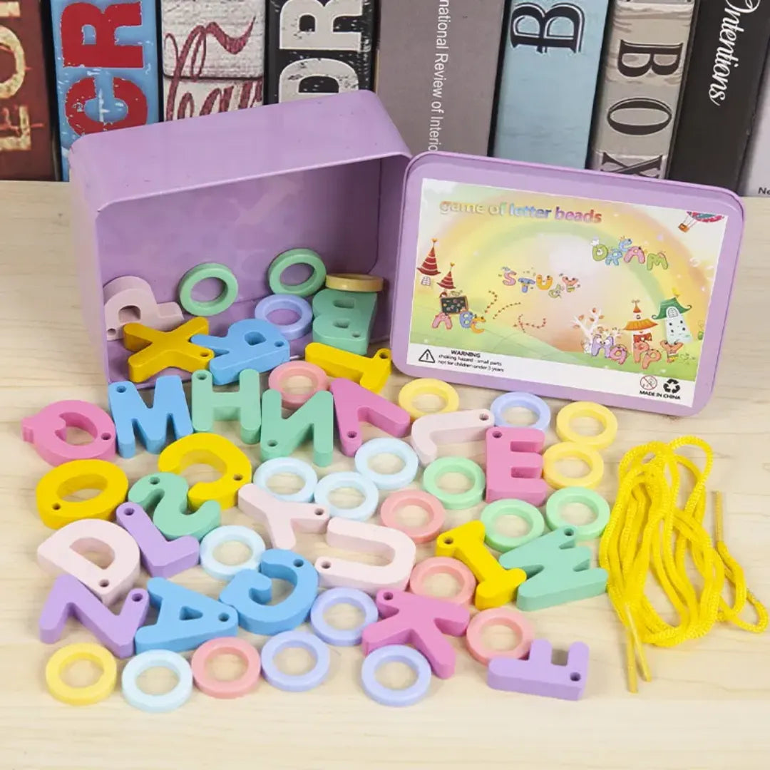 Juego de enhebrar letras y números Fidtoy para el aprendizaje temprano