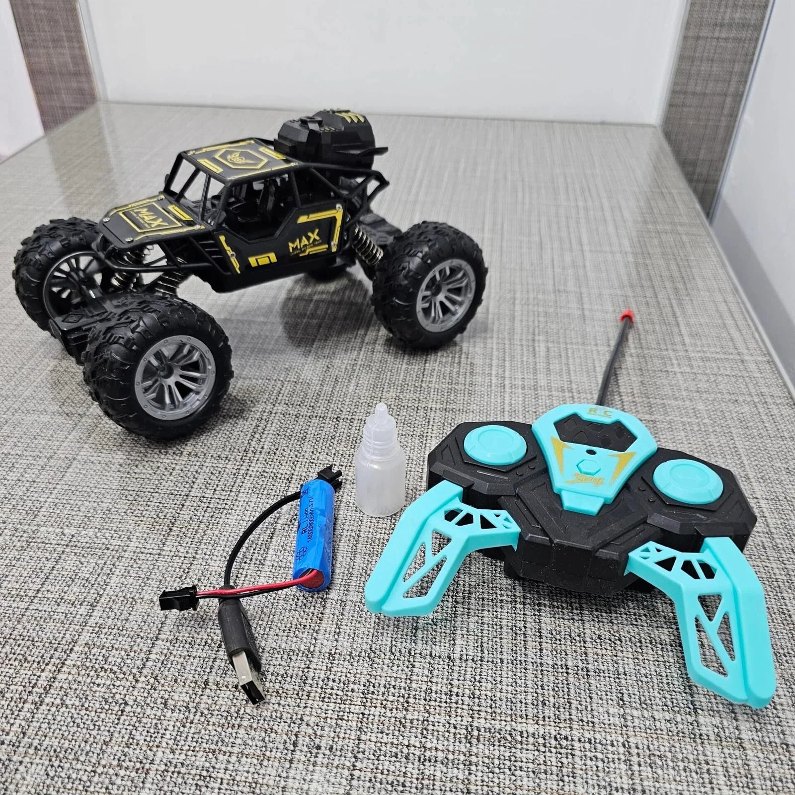 Slimbring Metal R.C. Car – High-Speed Remote Control Car | Bacha Toys