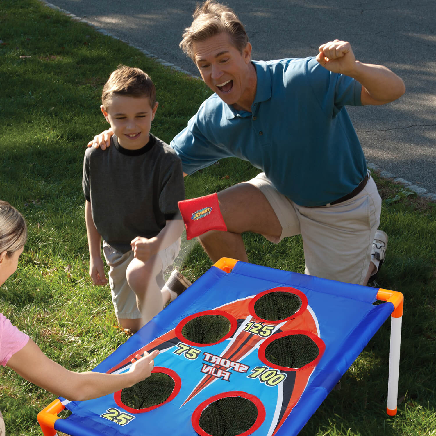 5 Holes Cornhole Game