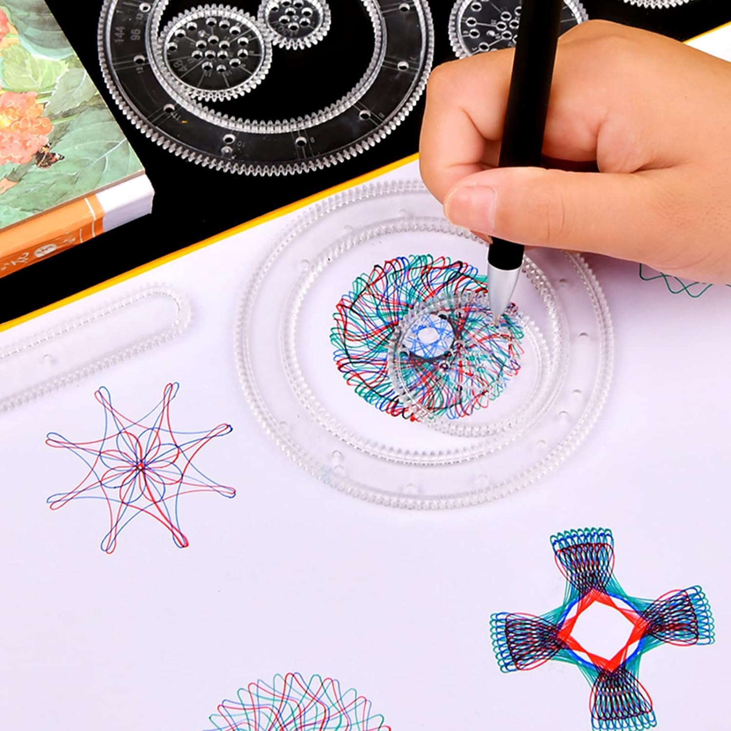 Fidtoy Spiral Art Gear Geometric Drawing Pattern Set for Kids Ages 3-8, 22-Piece Plastic Spirograph Style Ruler Art Kit with Gears, Pens and Drawing Paper