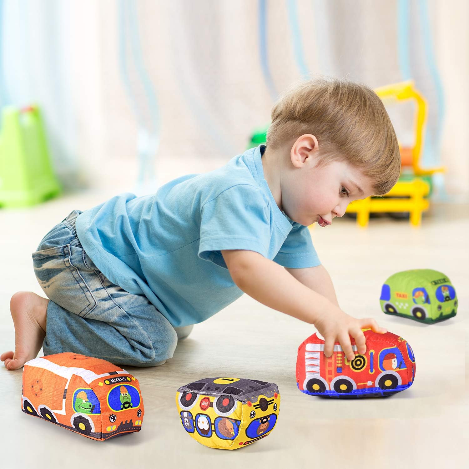 Fidtoy Soft Fabric Car Play Mat Set for Babies – 9-Piece Plush Vehicle Toy Set with Foldable Road Mat, Storage Bag, Crinkle Sounds, and Sensory Play