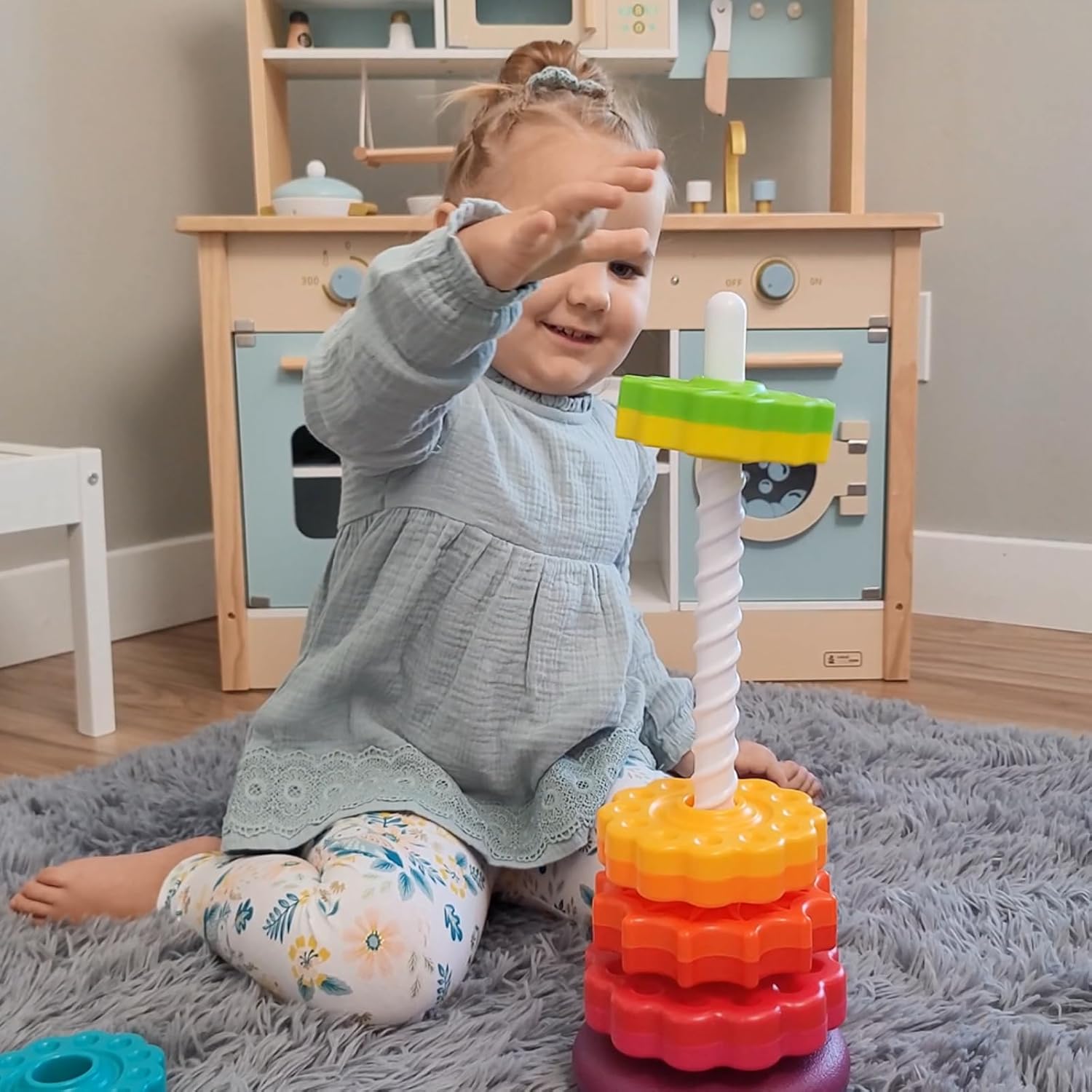 Fidtoy Rainbow Spinning Stacking Tower Toy – Sensory Learning Toy for Toddlers 1+