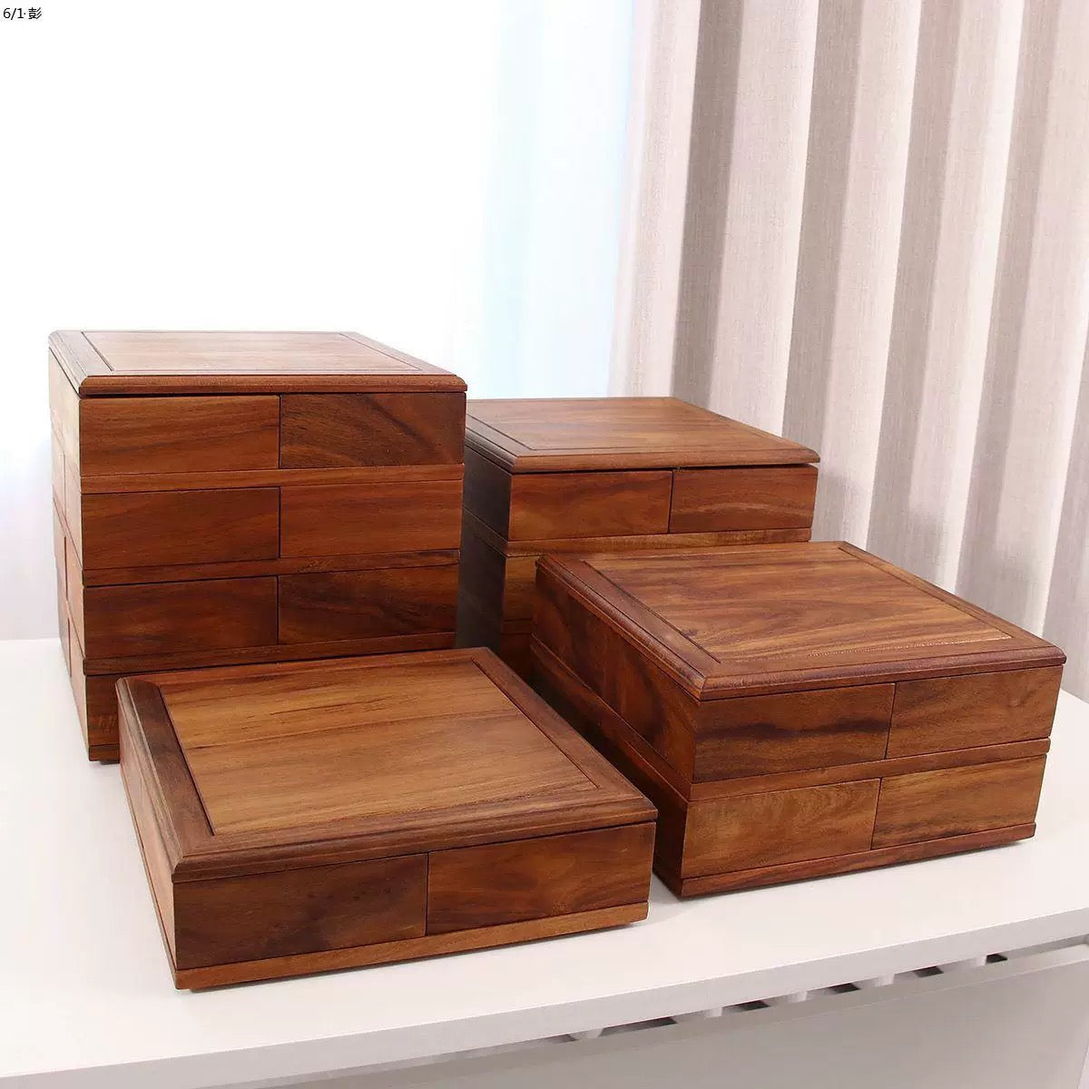 Ultra Multi-Layer Rotating Solid Wood Jewelry Storage Box