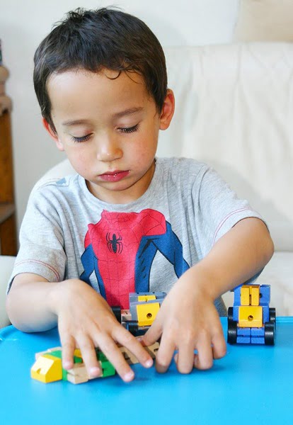 Wooden Robot Transformer - 2-in-1 Action Figure & Vehicle (Random Color Shipped)