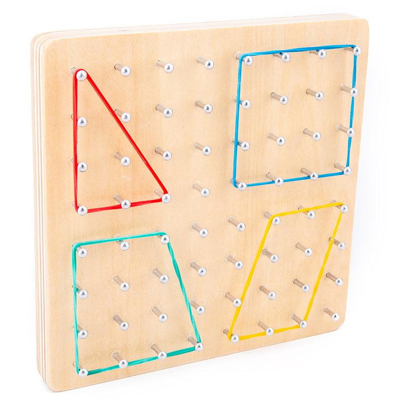 Jeu de formes géométriques en bois Fidtoy – Jouet éducatif pour enfants (mathématiques et géométrie) avec élastiques