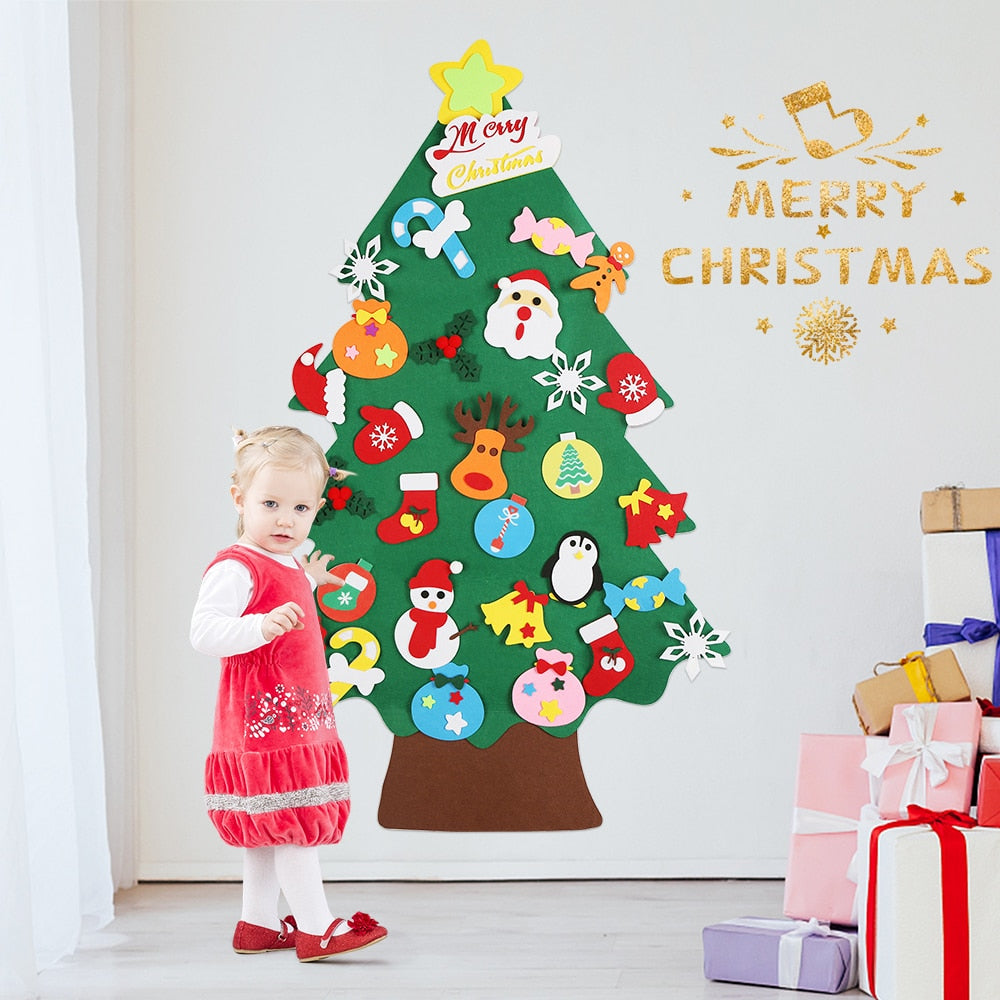Sapin de Noël en feutre avec 32 pièces