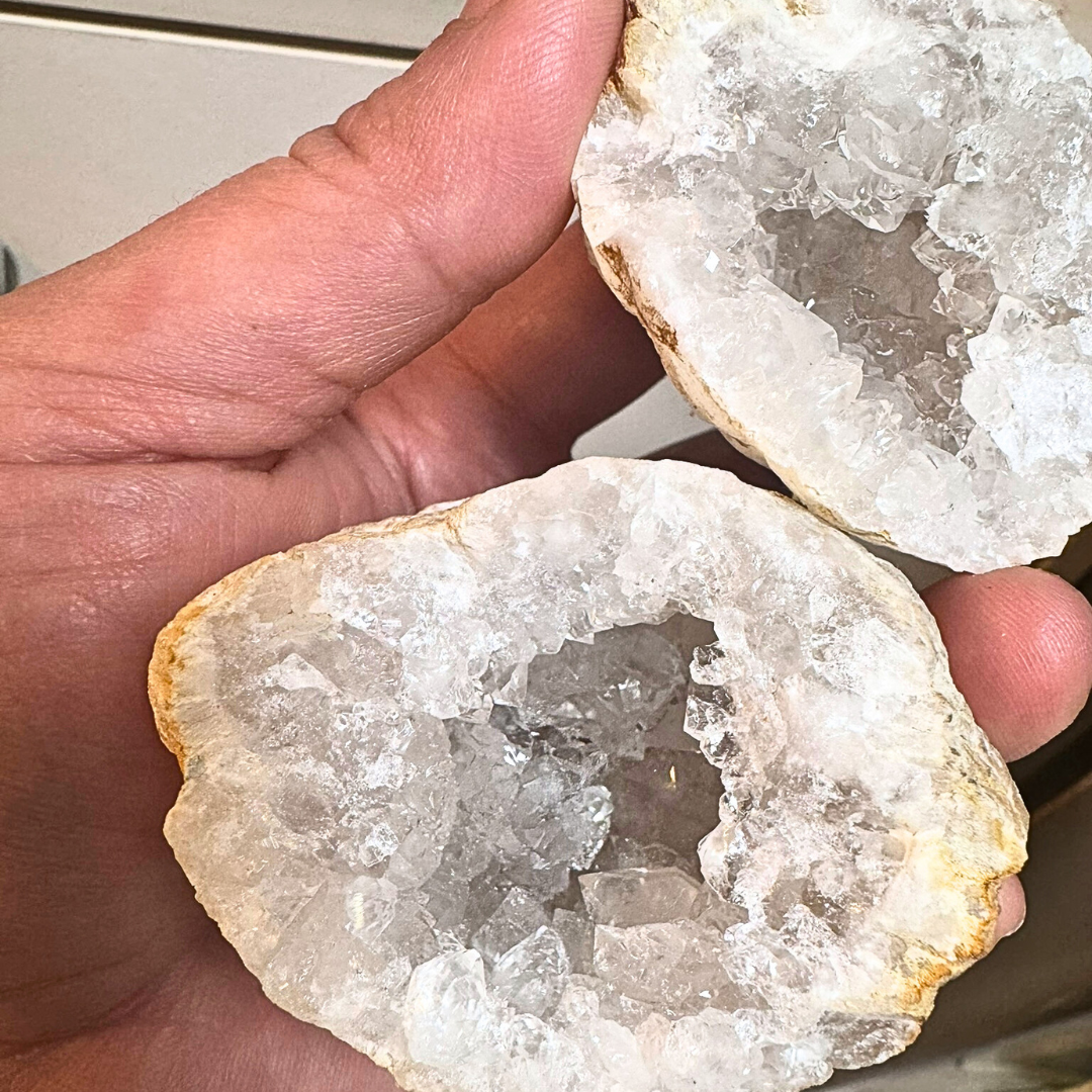 Large Kids Break a Crystal Geode Natural Rock 5-8cm Kids Surprise Gift