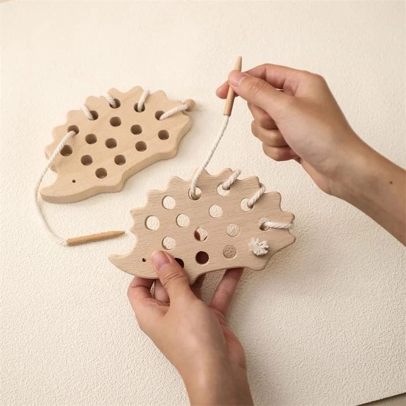 Wooden Hedgehog Lacing Toy – Fine Motor Activity for Toddlers