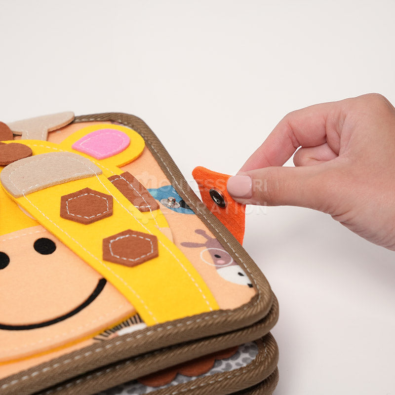 Montessori Genius Giraffe Book