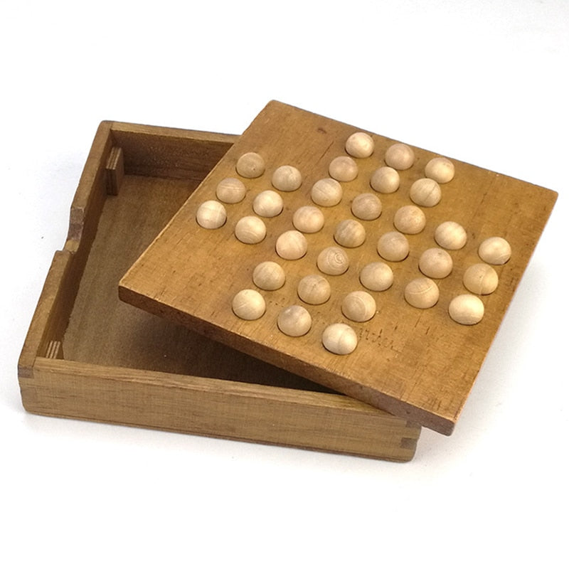 Fidtoy Solitario con Almacenamiento Juego de Estrategia de Madera para Niños