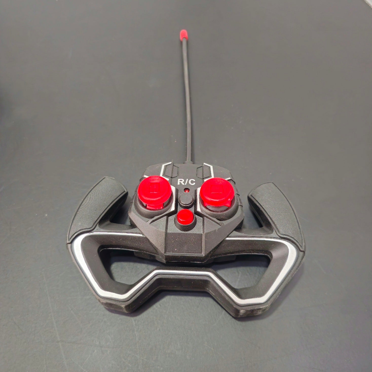 Luxury RC Car 1:16 Scale – Front & Rear Lights, Suspension & All-Round Driving | Bacha Toys