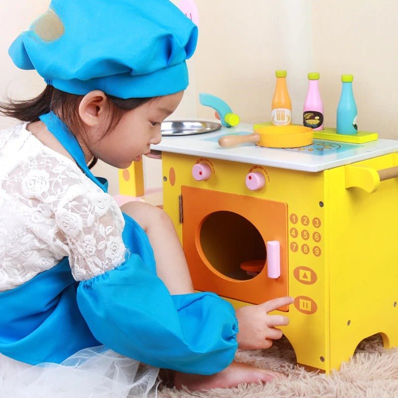 Wooden Giraffe Kitchen A Fun & Safe Pretend Play Set for Little Chefs