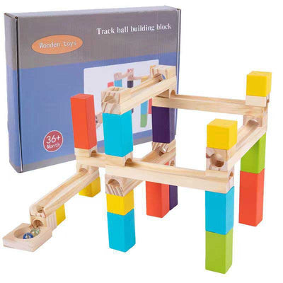 Juguete de madera Fidtoy con pista de canicas para niños pequeños | Bloques de construcción STEM para la motricidad fina y el pensamiento lógico