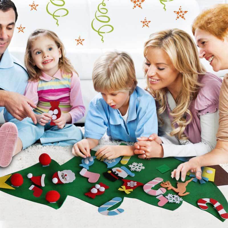 Fidtoy Kit de bricolage sapin de Noël en feutre avec 30 ornements – Activité de vacances Montessori pour tout-petits