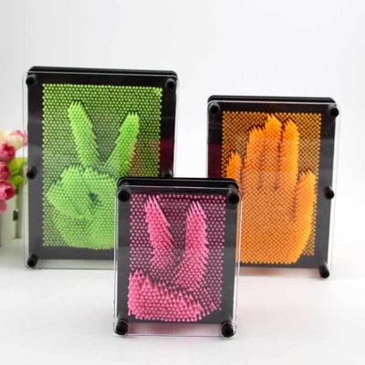 Fidtoy 3D Pin Art Toy Rainbow Sensory Impression Board for Kids | Creativity & Fine Motor Skills