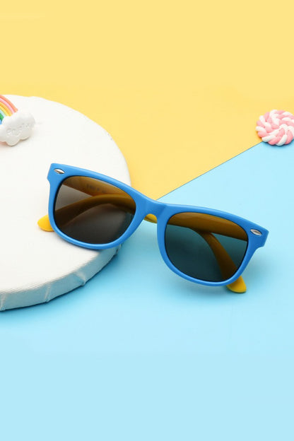 SUN SAFE: ﻿The Polarized and Flexible Kids Sunglasses