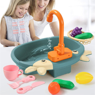 Lavabo Montessori pour enfants avec de l'eau