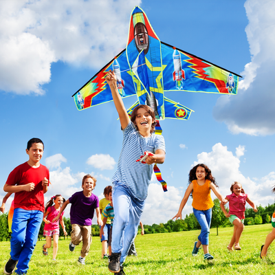 Fidtoy Ensemble cerf-volant avion de chasse pour enfants avec 2 poignées faciles à prendre en main