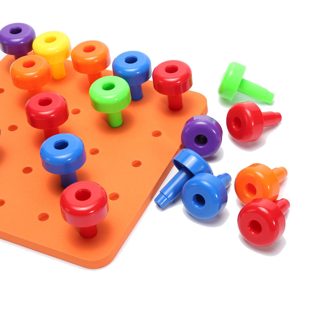 Tableau à chevilles Montessori