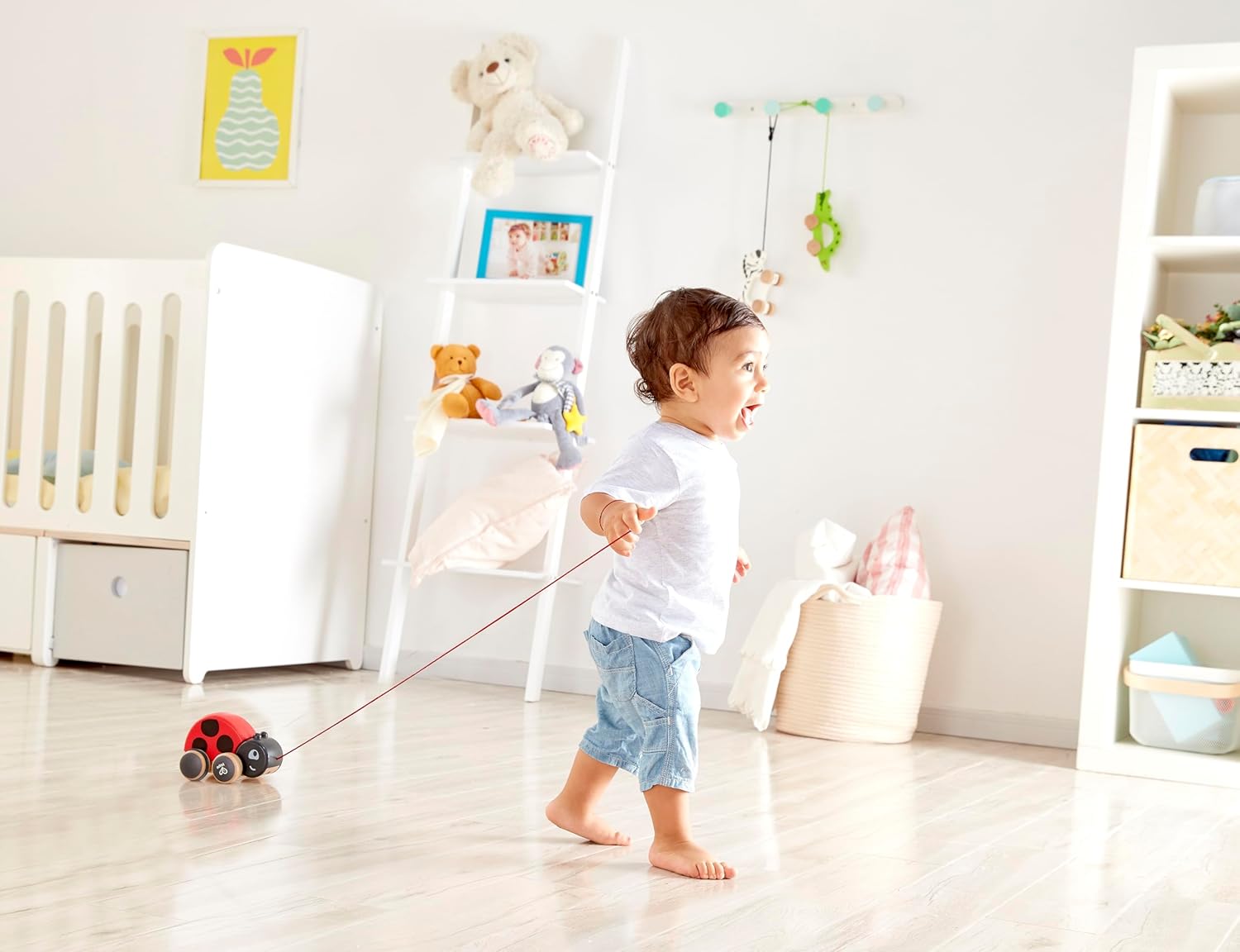 Fidtoy Ladybug Pull Along Toy Wooden Toddler Walking Toy