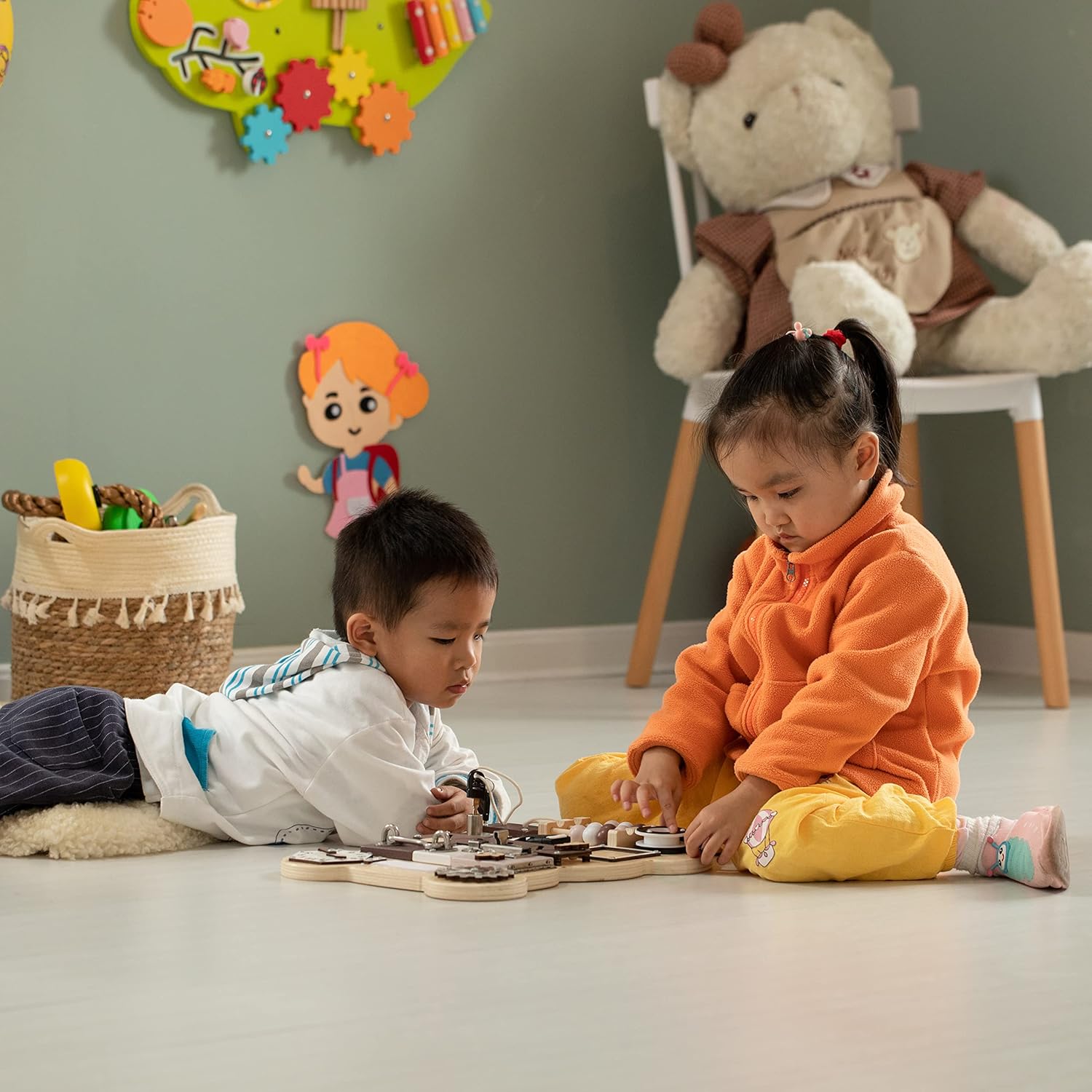 Fidtoy Montessori Bear Busy Board Toddler Learning Toy
