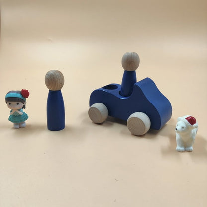 Extrokids Wooden 1 Car With 2 Peg Doll Set Toy - 1 pc RANDOM COLOR WILL BE SHIPPED - EKT1923