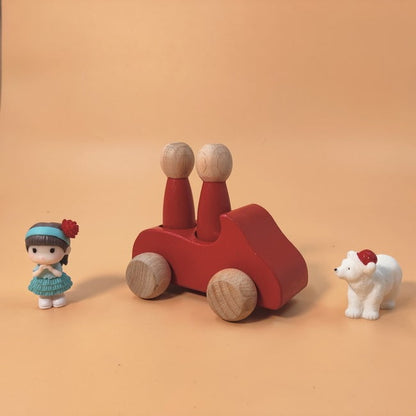 Extrokids Wooden 1 Car With 2 Peg Doll Set Toy - 1 pc RANDOM COLOR WILL BE SHIPPED - EKT1923