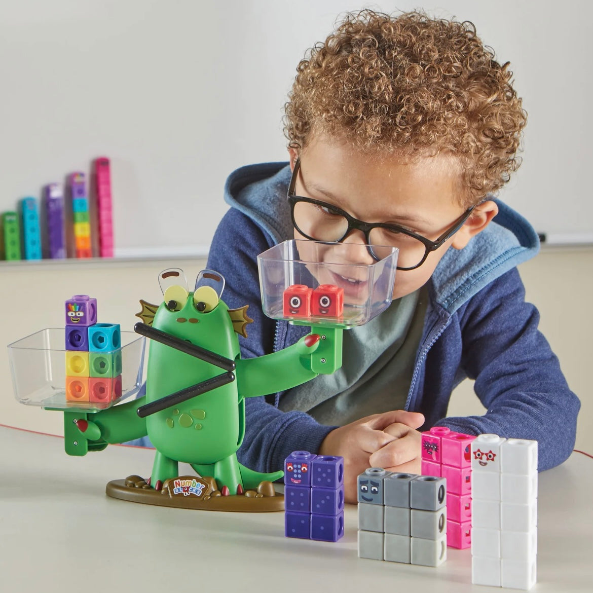 Jeu d'activités d'équilibre Numberblocks Blockzee, 61 cubes MathLink, balance, outils pédagogiques mathématiques, chiffres pour tout-petits, activités d'apprentissage préscolaire, cadeaux d'anniversaire pour enfants