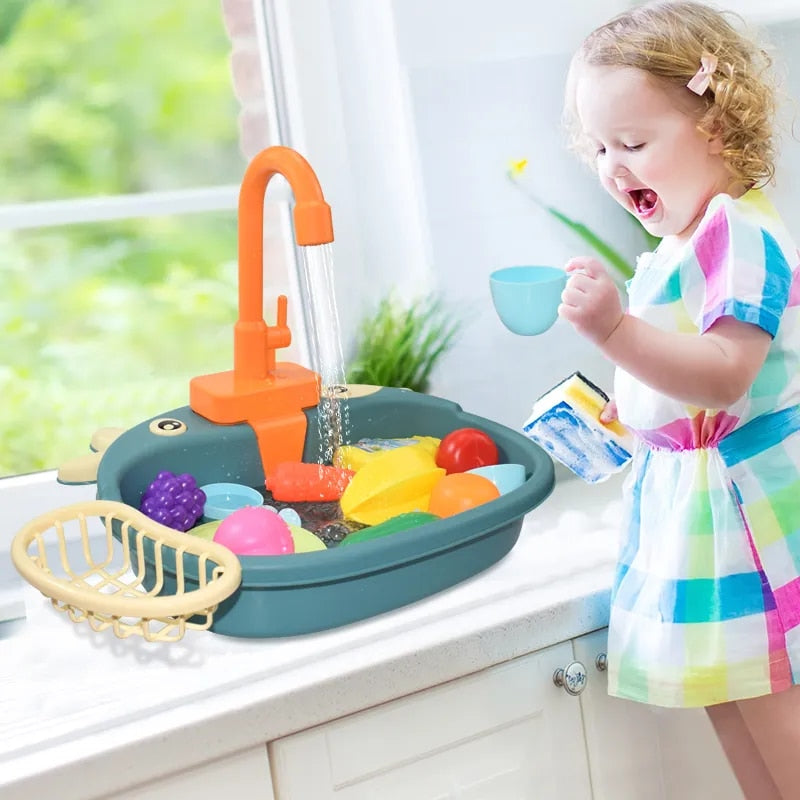 Lavabo Montessori pour enfants avec de l'eau