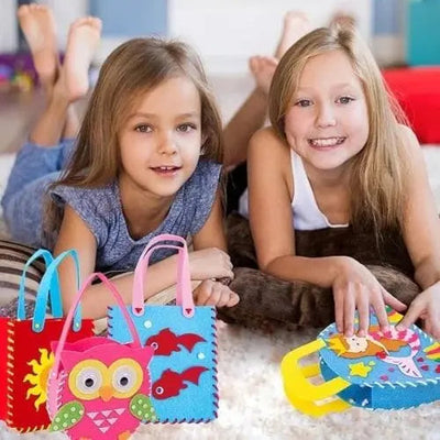 Fidtoy DIY Sewing Kit for Kids – 8 Cartoon Handbag Projects, Safe Beginner Craft Set for Creativity and Fine Motor Skills