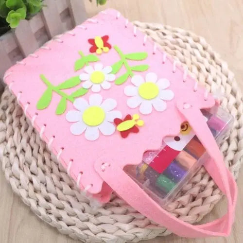 Fidtoy DIY Sewing Kit for Kids – 8 Cartoon Handbag Projects, Safe Beginner Craft Set for Creativity and Fine Motor Skills