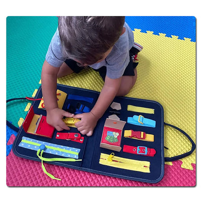 Tableau d'activités portable Fidtoy en feutre pour les tout-petits - Jouet de voyage pour développer la motricité fine