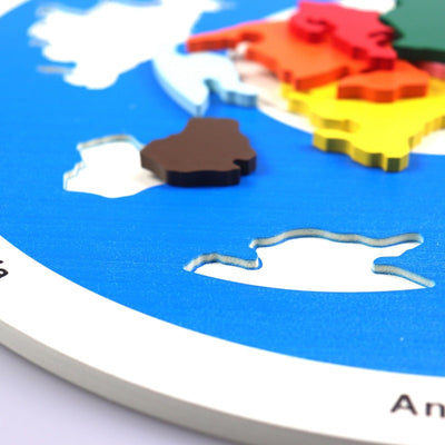 Puzzle Montessori des continents de la carte du monde