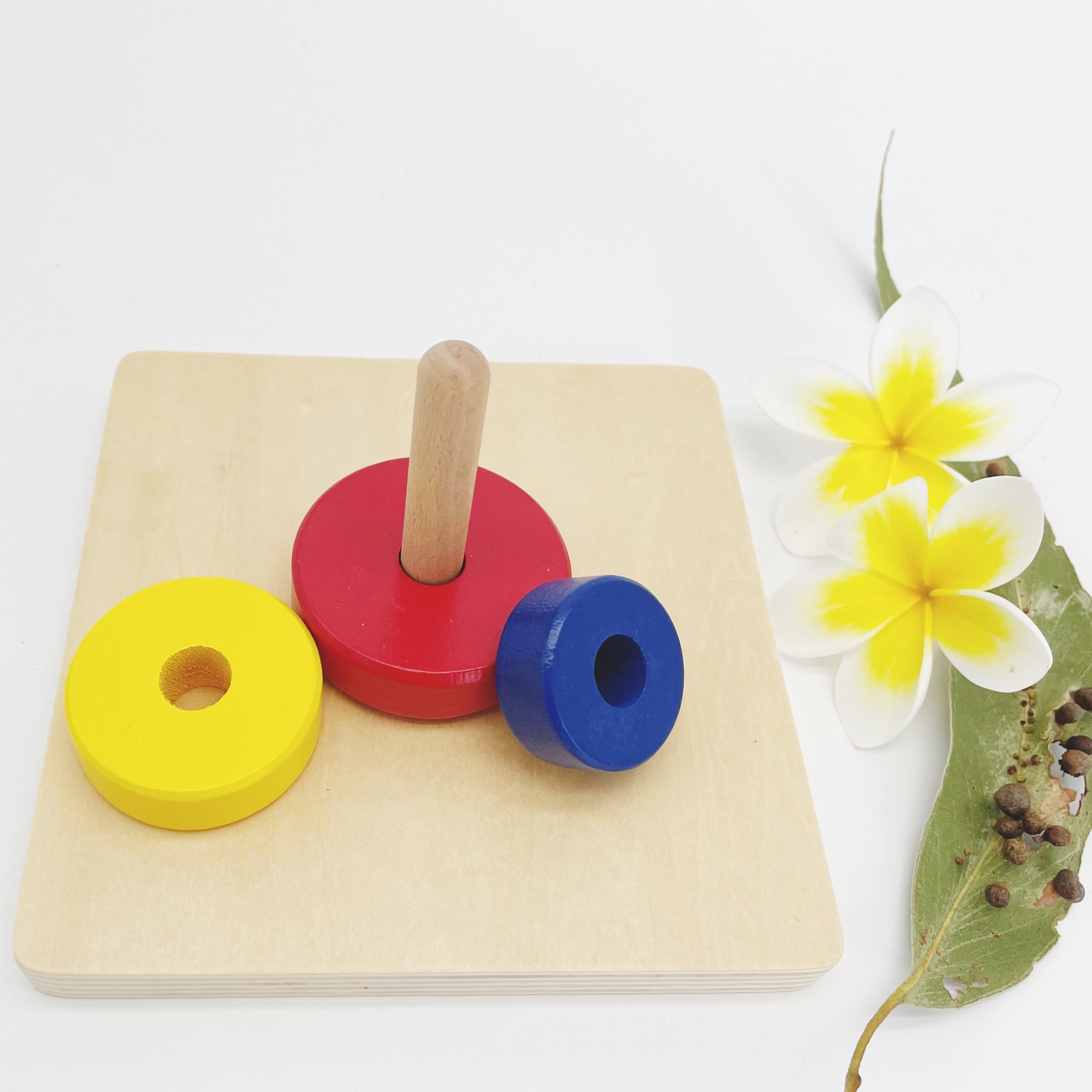 Montessori 3 Ring Column Stacker