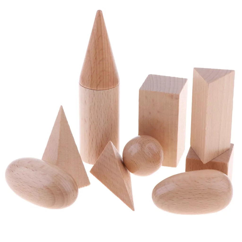 Vingt formes géométriques solides avec 10 cartes