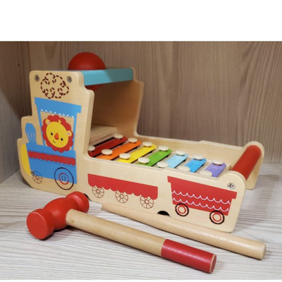 Station de balles à marteler musicale Fisher-Price avec xylophone