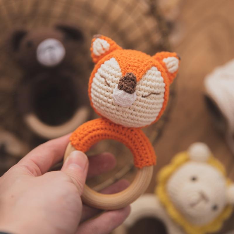 Fidtoy Crochet Wooden Baby Rattle – Soft Newborn Sensory Toy with Wooden Ring