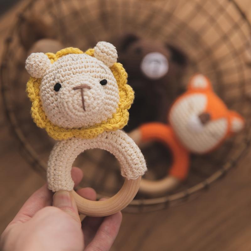 Fidtoy Crochet Wooden Baby Rattle – Soft Newborn Sensory Toy with Wooden Ring