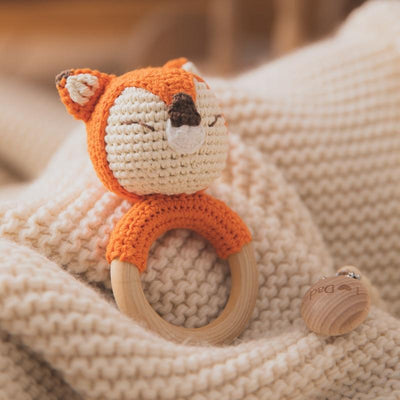 Fidtoy Crochet Wooden Baby Rattle – Soft Newborn Sensory Toy with Wooden Ring