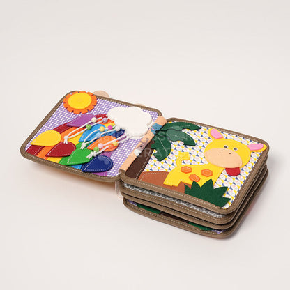 Montessori Genius Giraffe Book