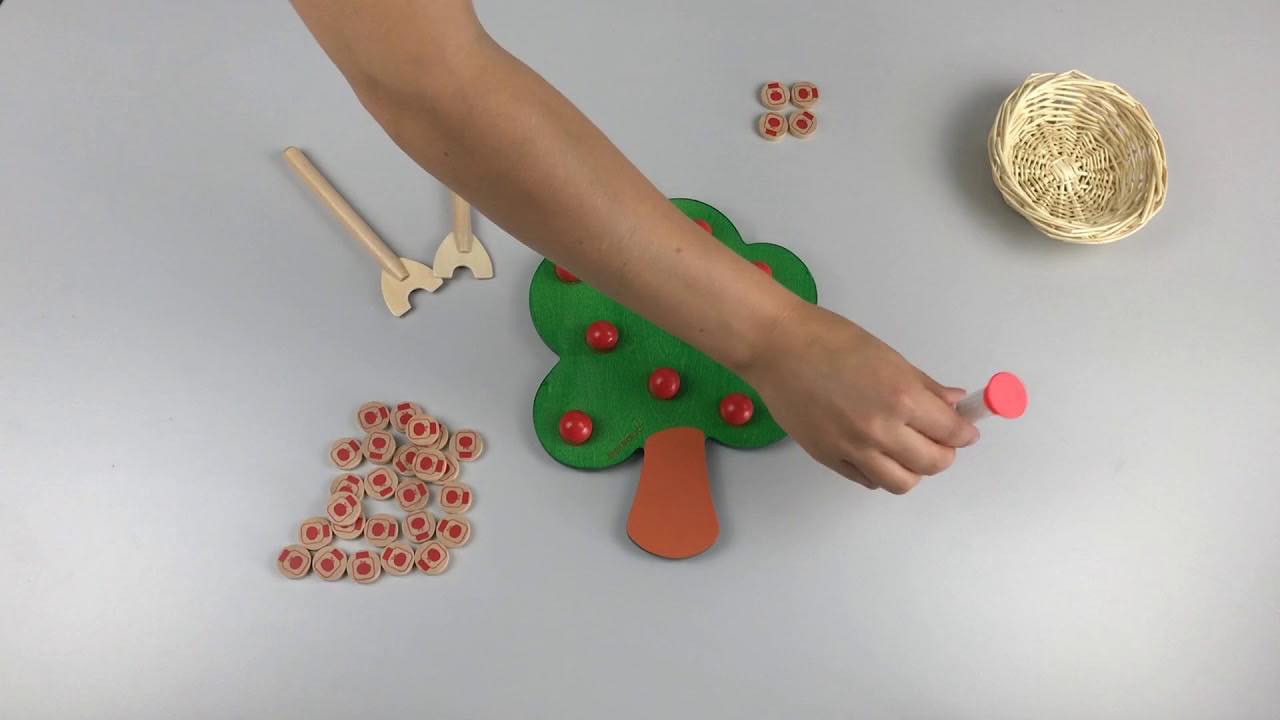 Montessori Apple Tree Peg Tray Counting B