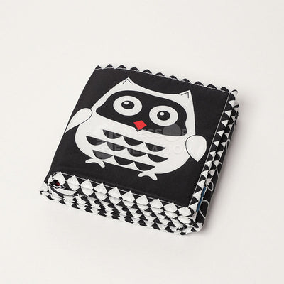Montessori Newborn Contrast Book
