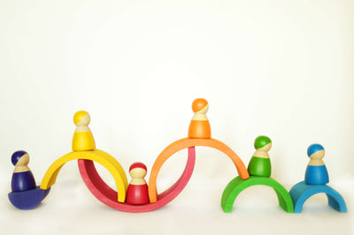Fidtoy Apilador Arcoíris de Madera para Niños Pequeños con 6 Arcos