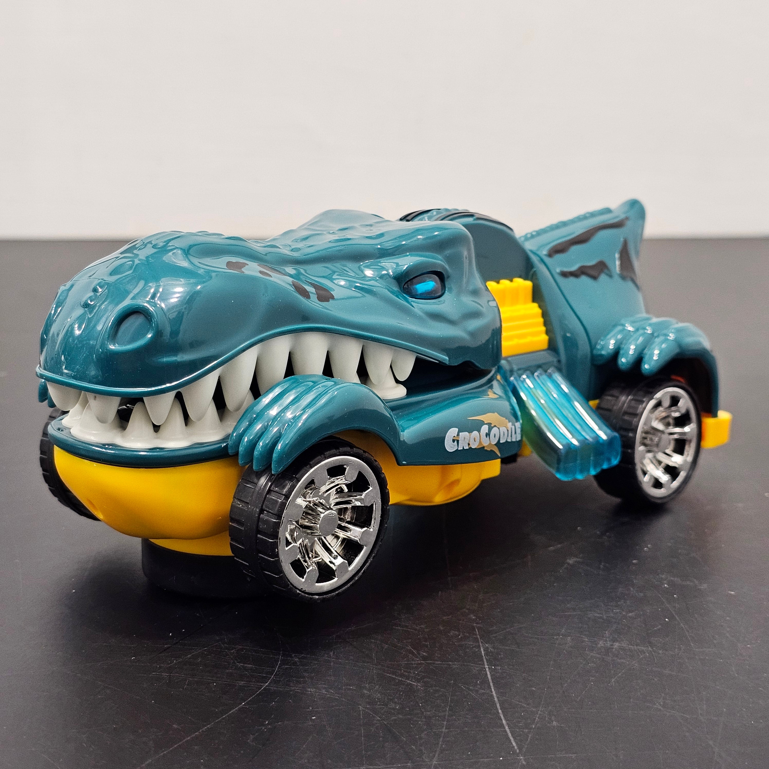 Spray Crocodile Toy – Music, Lights & Bump-and-Go Fun | Bacha Toys