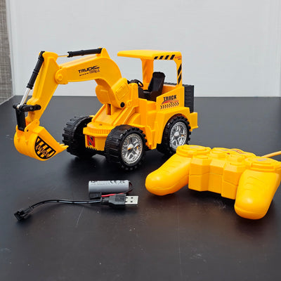 King of Truck – Véhicule de Construction Multifonction 5 Canaux avec Lumières et Bras Mécanique | Bacha Toys