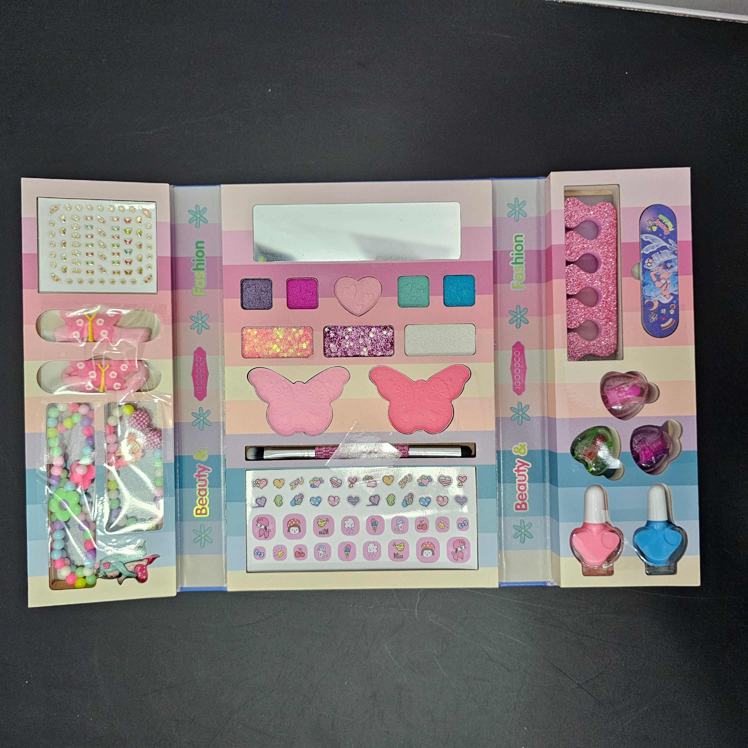 Children’s Cosmetic Kit – Beauty & Fashion Play Set for Kids