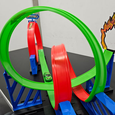 Coche de Carreras Hot Wheels – Juego Familiar con Pista de Velocidad 360° | Bacha Toys